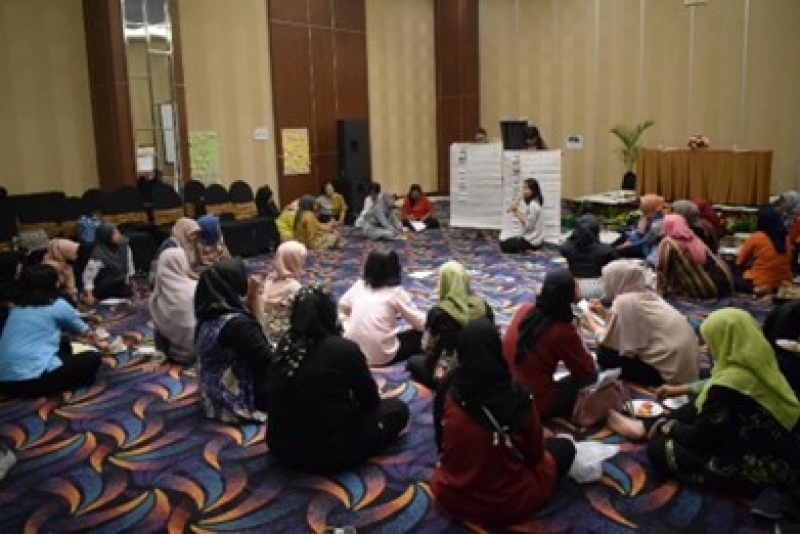 Kelompok Perempuan Berkonsolidasi Mengidentifikasi Tantangan dan Menyusun Strategi untuk Perubahan Tata Kelola Kebencanaan